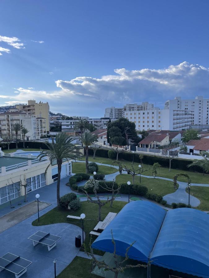 Welcs Apartamento 065 Emp Cerca Del Mar 罗萨斯 外观 照片